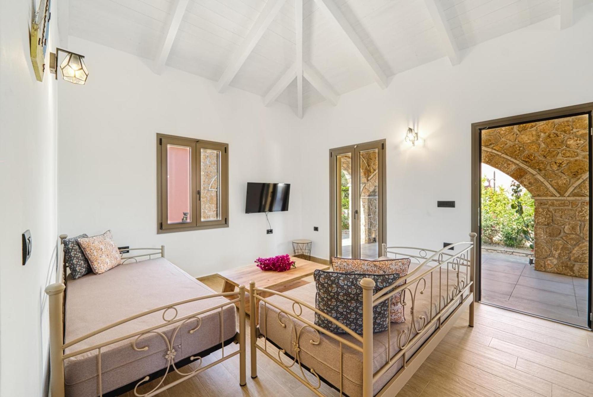 Astarte Villas - Astra Private Villas With Pool Vasilikos  Exterior photo